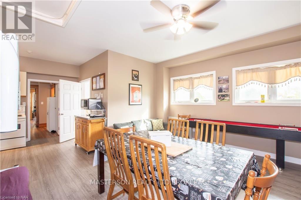 9268 Lundys Lane Lane, Niagara Falls (219 - Forestview), Ontario  L2H 0T5 - Photo 12 - X9410962