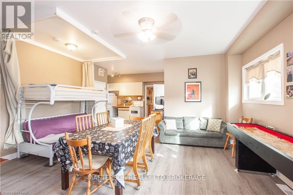 9268 Lundys Lane Lane, Niagara Falls (219 - Forestview), Ontario  L2H 0T5 - Photo 14 - X9410962