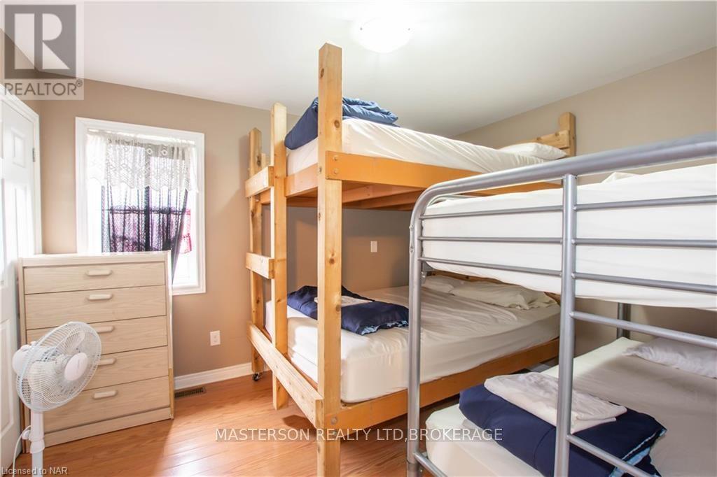 9268 Lundys Lane Lane, Niagara Falls (219 - Forestview), Ontario  L2H 0T5 - Photo 17 - X9410962