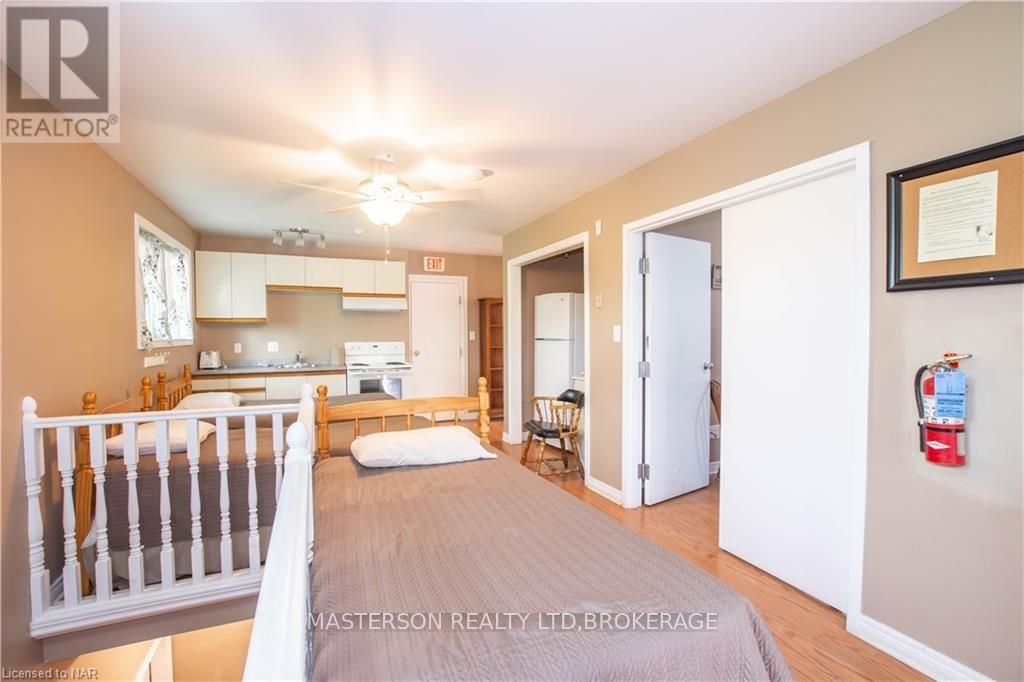 9268 Lundys Lane Lane, Niagara Falls (219 - Forestview), Ontario  L2H 0T5 - Photo 20 - X9410962