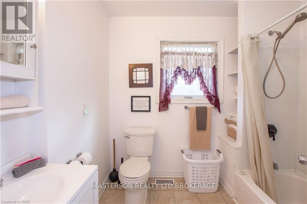 9268 Lundys Lane Lane, Niagara Falls (219 - Forestview), Ontario  L2H 0T5 - Photo 24 - X9410962