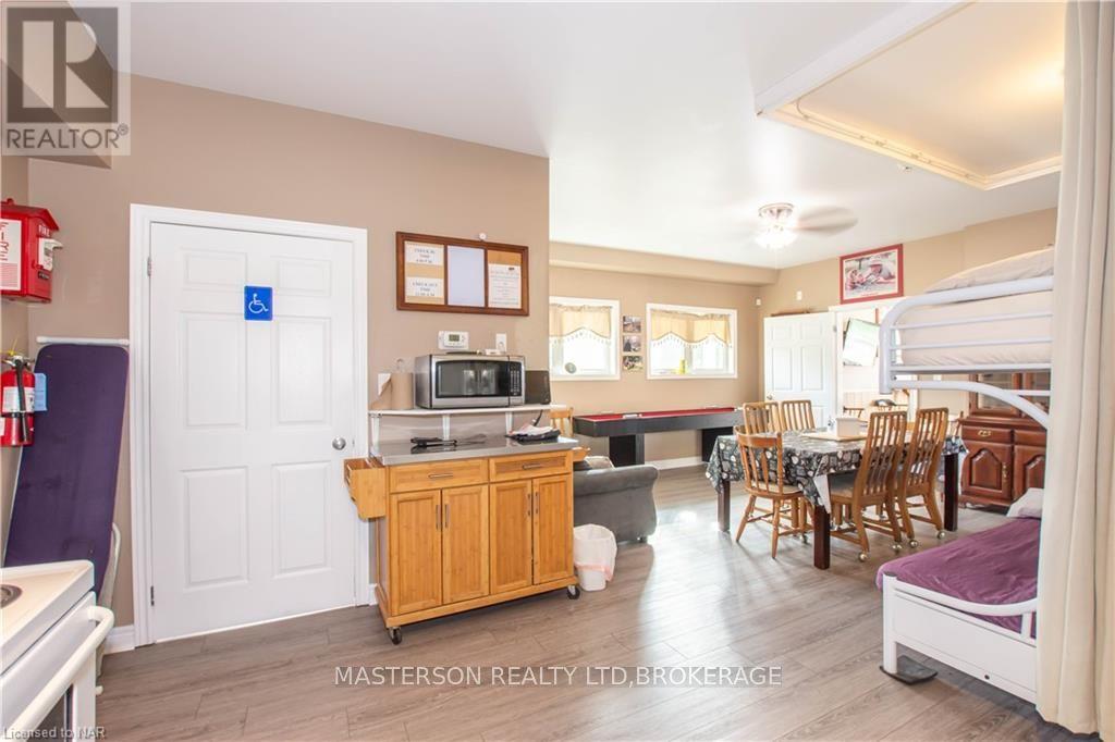 9268 Lundys Lane Lane, Niagara Falls (219 - Forestview), Ontario  L2H 0T5 - Photo 27 - X9410962