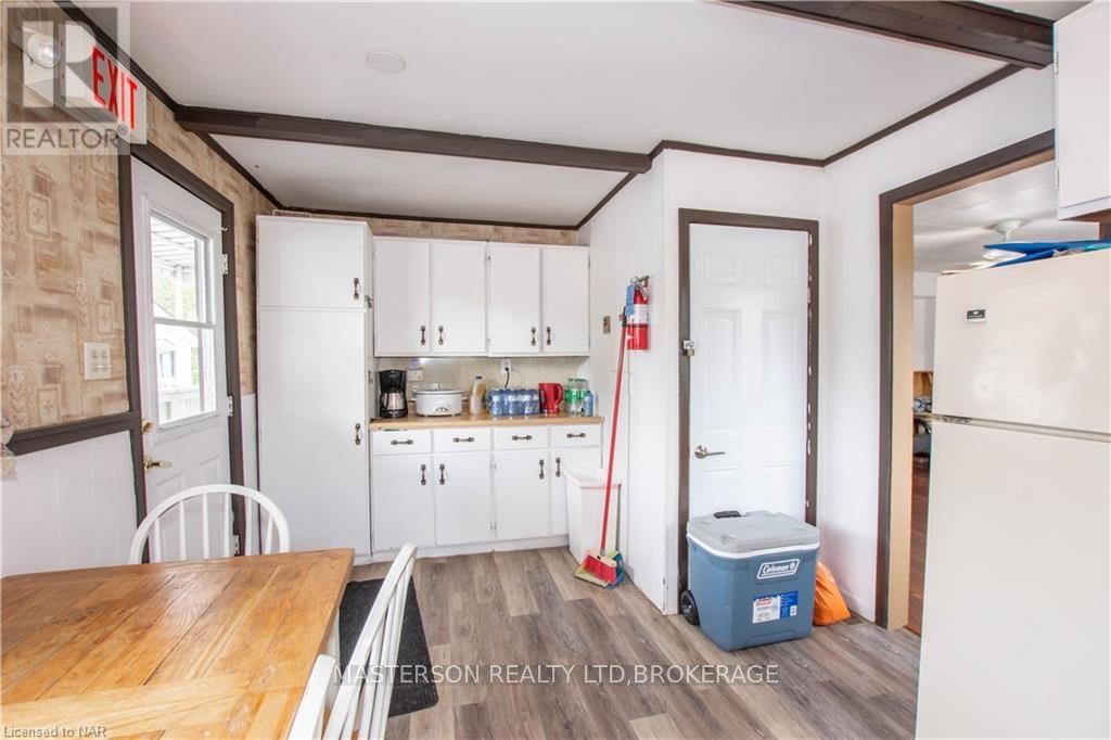 9208 Lundys Lane Lane, Niagara Falls (219 - Forestview), Ontario  L2H 0T5 - Photo 10 - X9410960