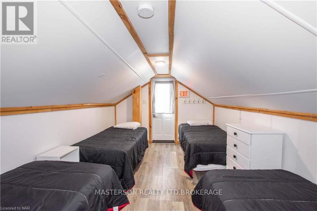 9208 Lundys Lane Lane, Niagara Falls (219 - Forestview), Ontario  L2H 0T5 - Photo 15 - X9410960