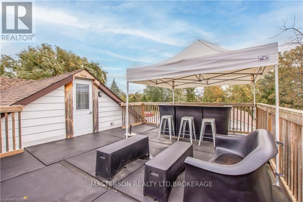 9208 Lundys Lane Lane, Niagara Falls (219 - Forestview), Ontario  L2H 0T5 - Photo 8 - X9410960