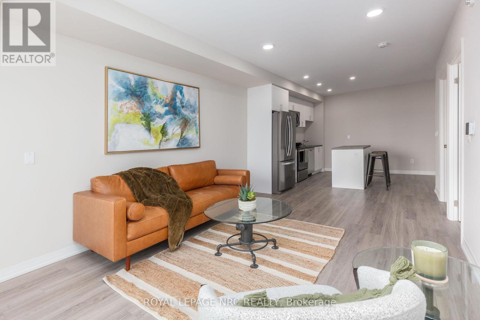 318 - 50 Herrick Avenue, St. Catharines (456 - Oakdale), Ontario  L2P 2T9 - Photo 4 - X9413273