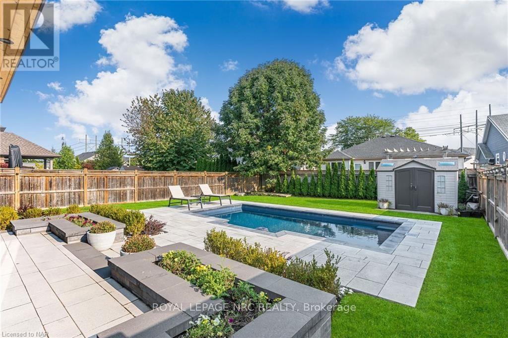 14 Tuscany Court, St. Catharines (453 - Grapeview), Ontario  L2S 0E2 - Photo 37 - X9413813