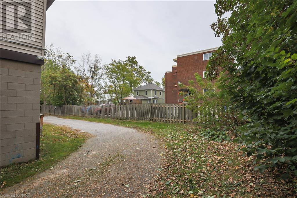 42 Ormond Street S, Thorold (557 - Thorold Downtown), Ontario  L2V 1Y4 - Photo 47 - X9414059