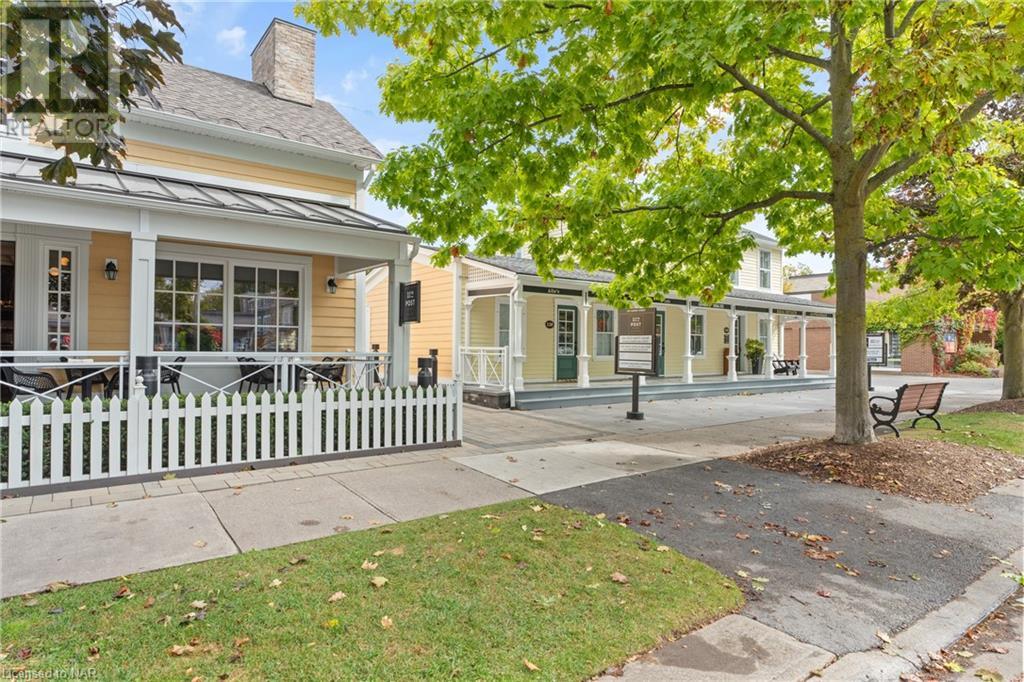 4 & 5 - 135 Queen Street, Niagara-On-The-Lake (101 - Town), Ontario  L0S 1J0 - Photo 3 - X9415267
