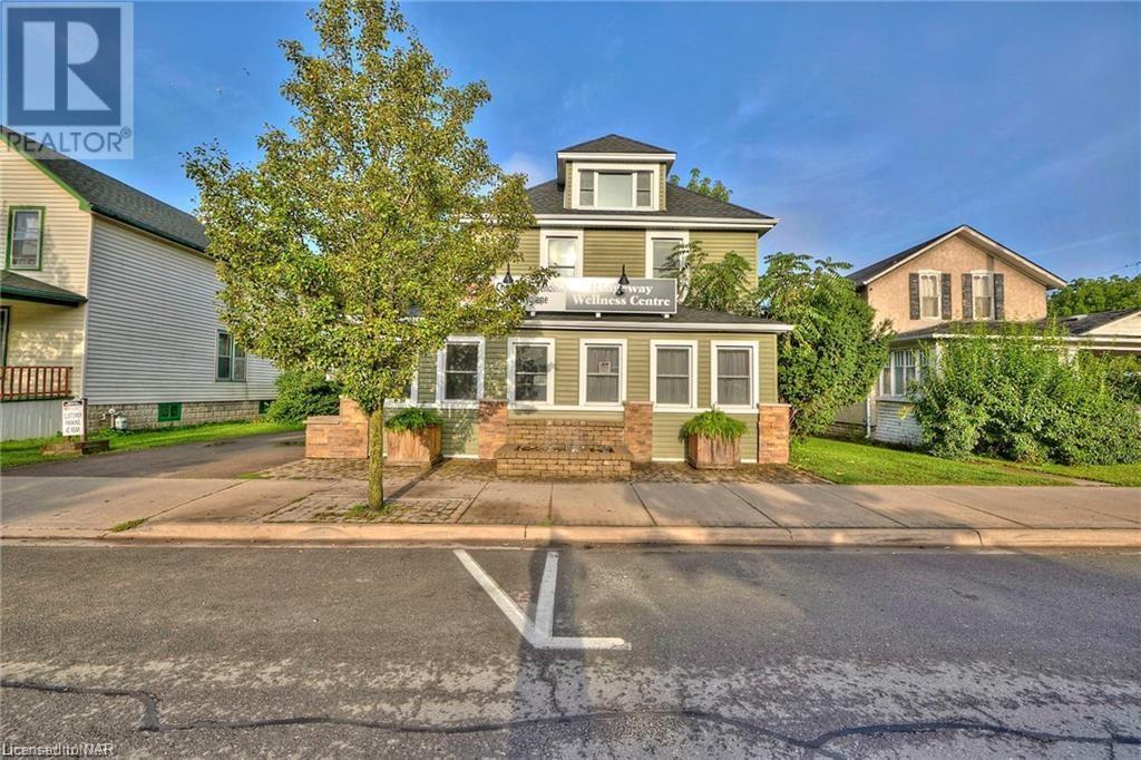 355 Ridge Road N, Fort Erie (335 - Ridgeway), Ontario  L0S 1N0 - Photo 2 - X9507820