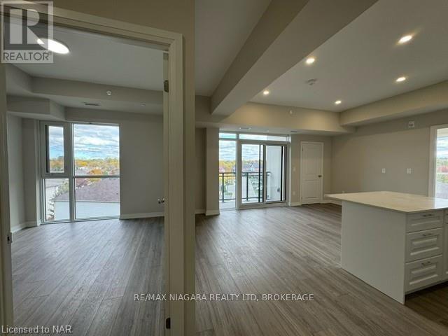 Lp24 - 50 Herrick Avenue, St. Catharines (456 - Oakdale), Ontario  L2P 0G3 - Photo 3 - X9864673