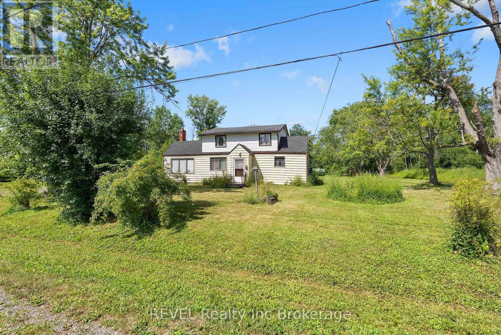 519 Buffalo Road, Fort Erie, Ontario  L2A 5G7 - Photo 2 - X9230392