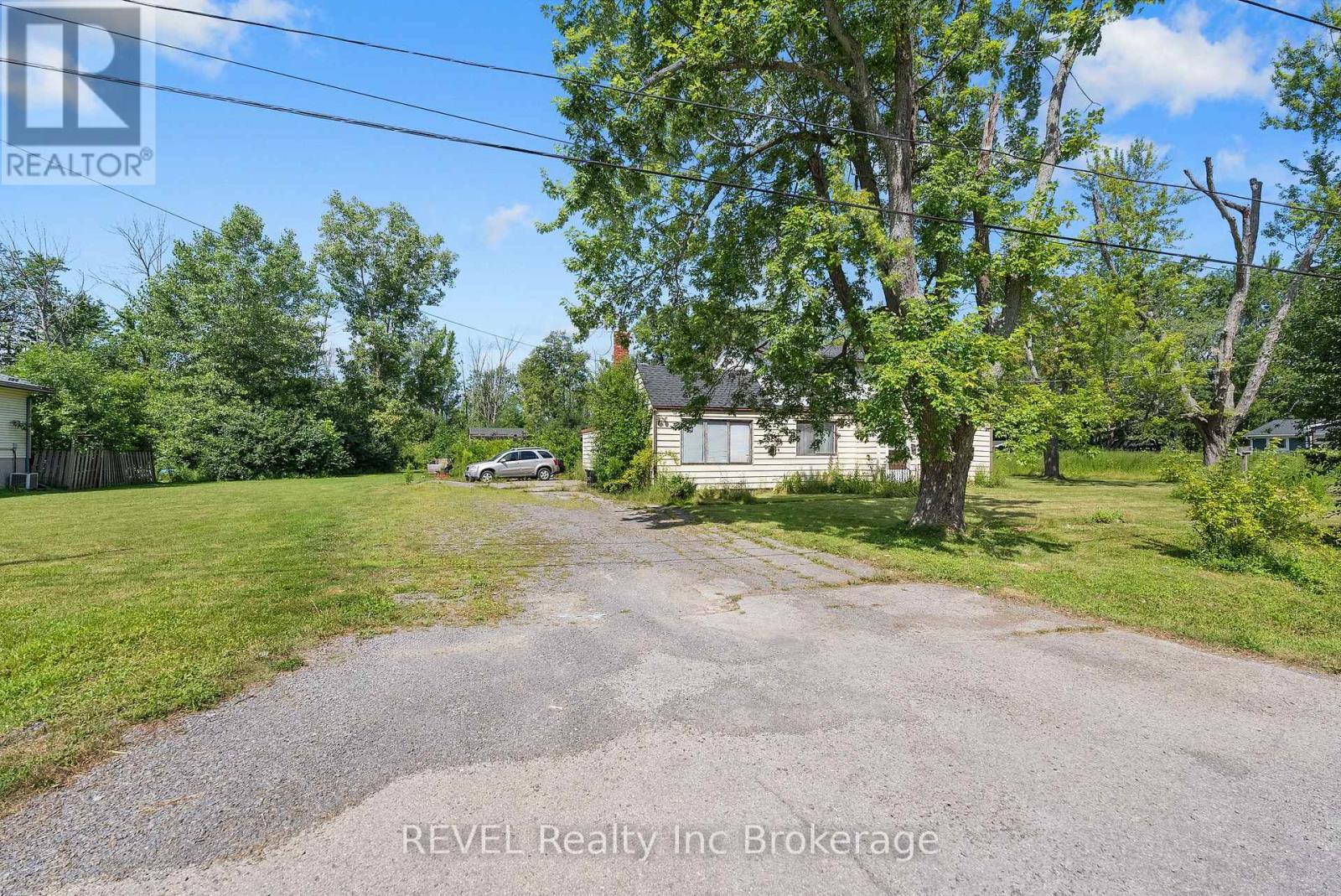519 Buffalo Road, Fort Erie, Ontario  L2A 5G7 - Photo 6 - X9230392