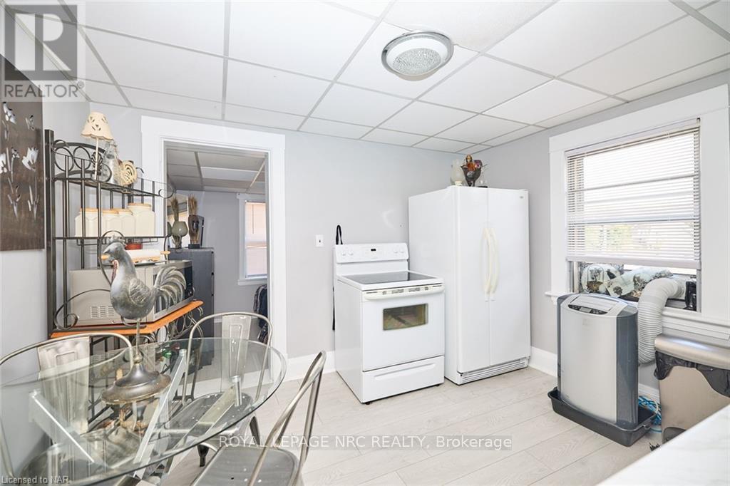 3758 Main Street, Niagara Falls (223 - Chippawa), Ontario  L2G 6B2 - Photo 22 - X9360578