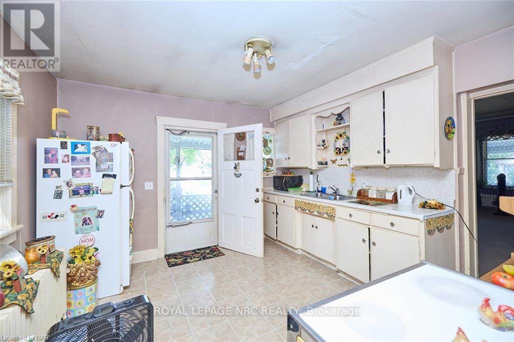 3758 Main Street, Niagara Falls (223 - Chippawa), Ontario  L2G 6B2 - Photo 23 - X9360578