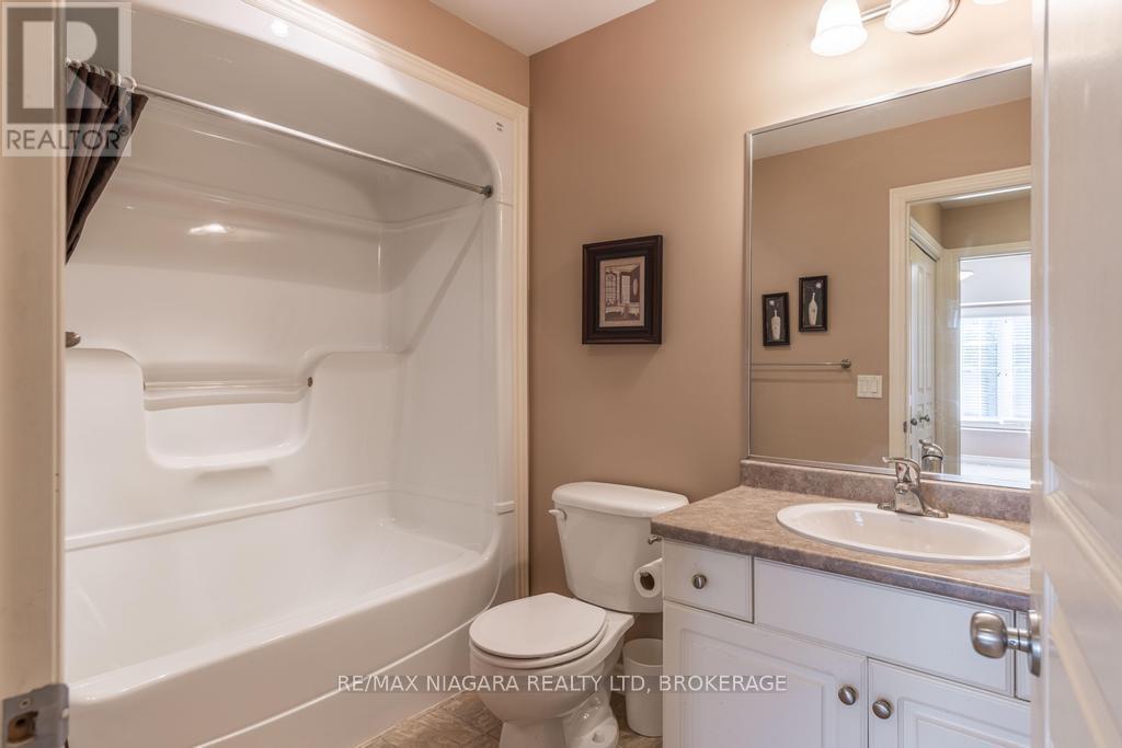 35 - 605 Welland Avenue, St. Catharines (444 - Carlton/bunting), Ontario  L2M 7Z7 - Photo 16 - X11882305