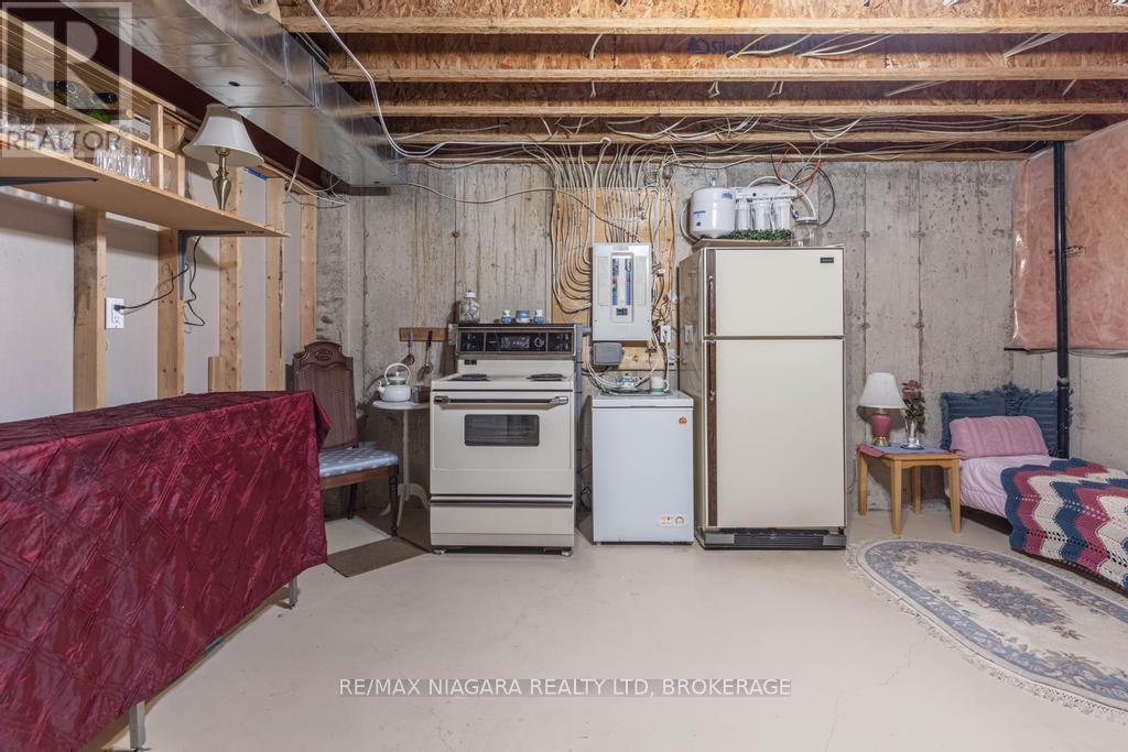35 - 605 Welland Avenue, St. Catharines (444 - Carlton/bunting), Ontario  L2M 7Z7 - Photo 25 - X11882305
