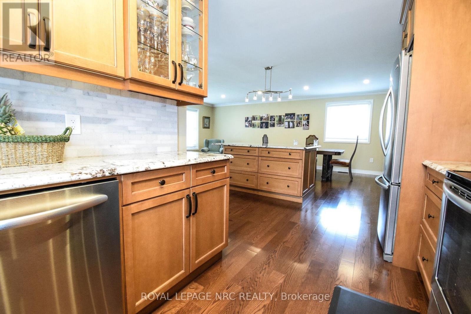 7710 Preakness Street, Niagara Falls (Ascot), Ontario  L2H 2Y4 - Photo 15 - X11882742