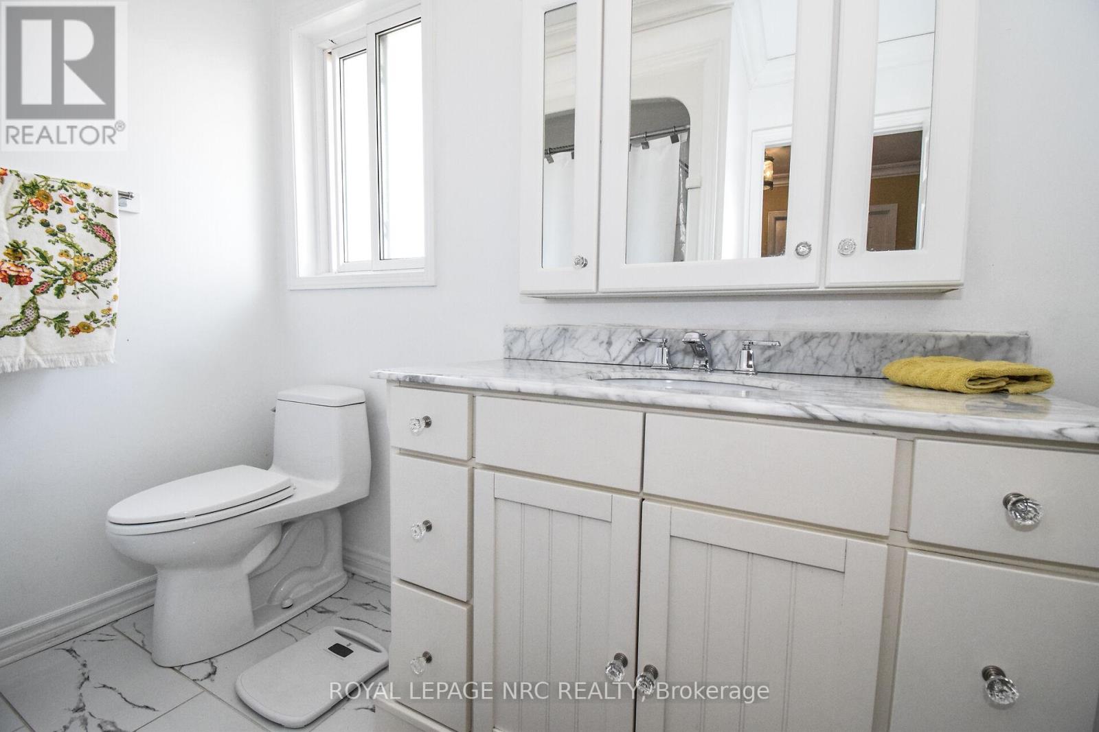 7710 Preakness Street, Niagara Falls (Ascot), Ontario  L2H 2Y4 - Photo 18 - X11882742