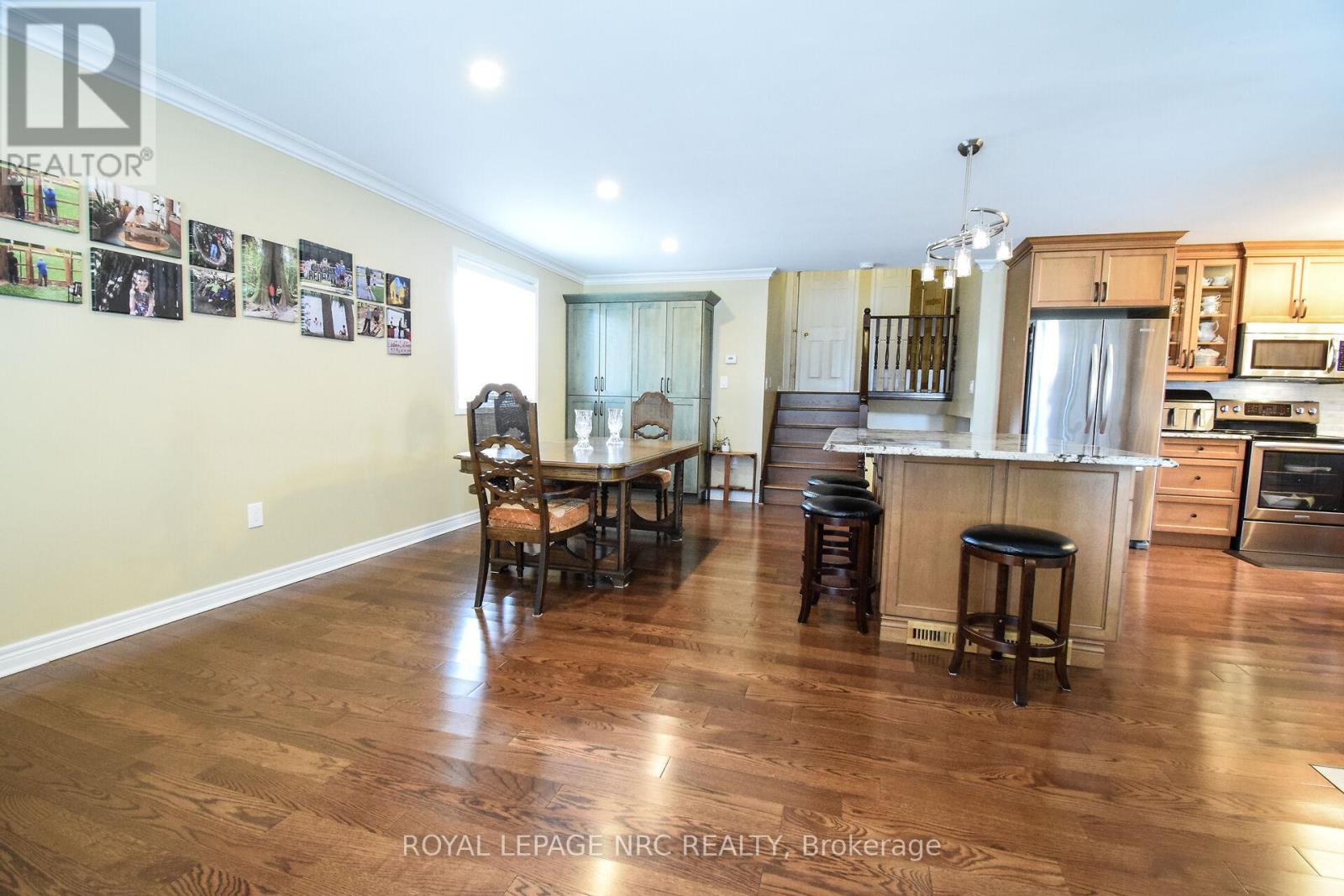 7710 Preakness Street, Niagara Falls (Ascot), Ontario  L2H 2Y4 - Photo 9 - X11882742