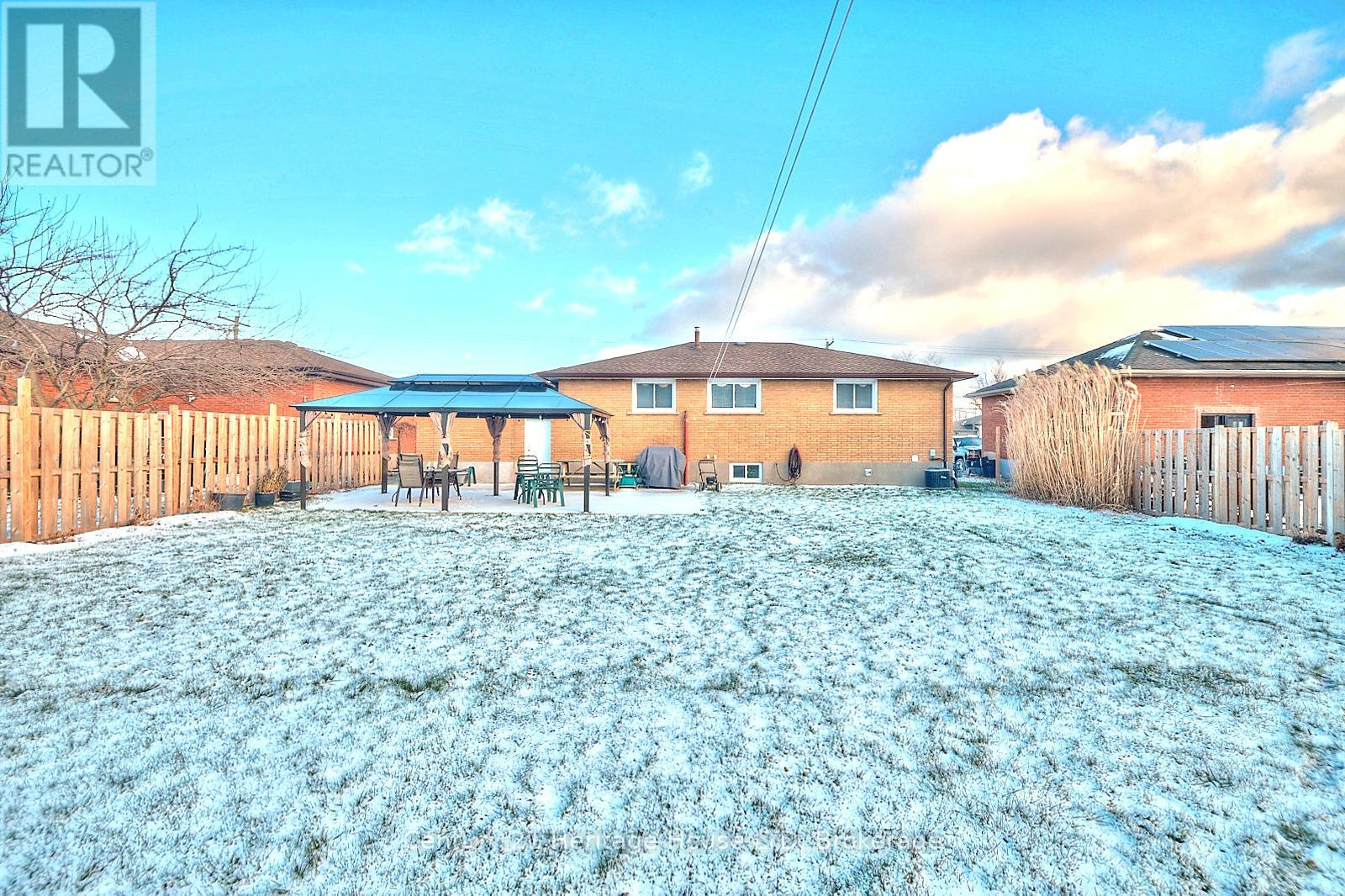 14 Janet Street, Port Colborne (875 - Killaly East), Ontario  L3K 2E7 - Photo 33 - X11891857