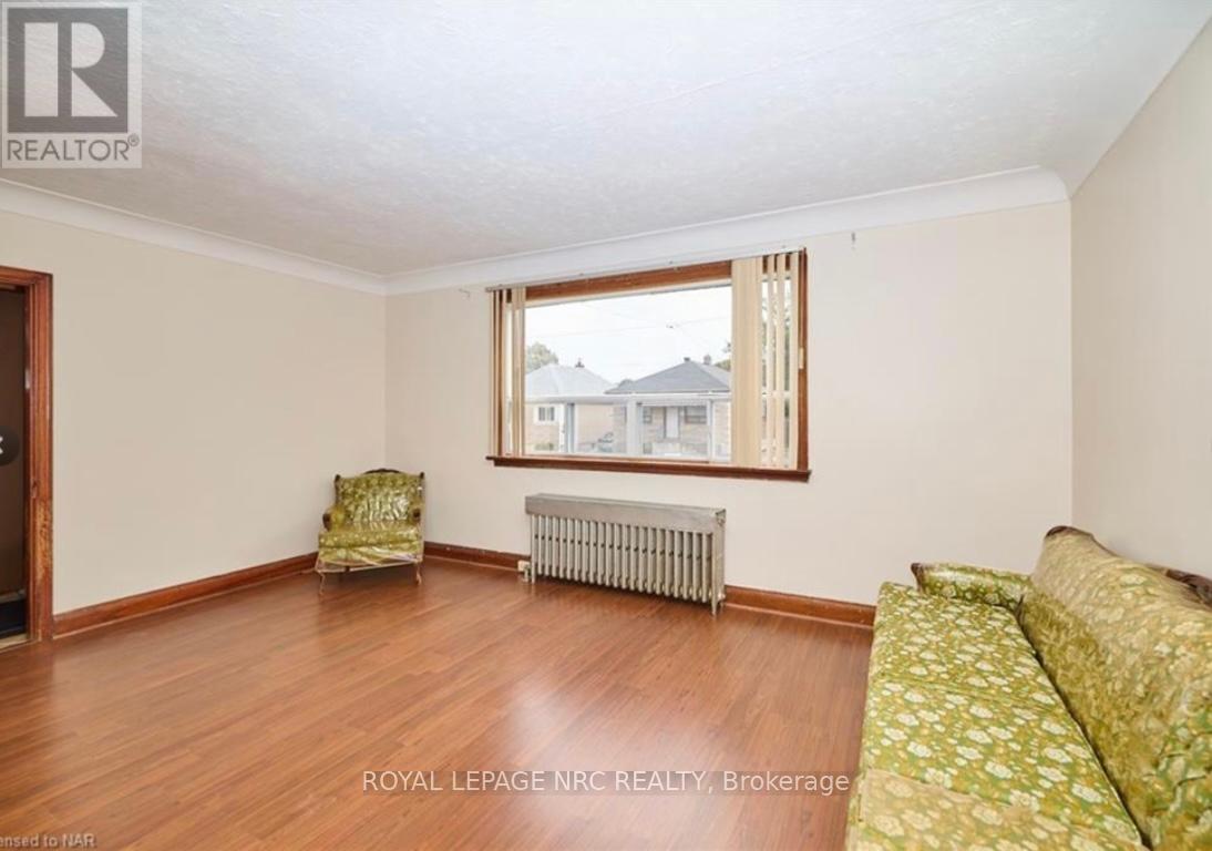 223 Niagara Street, St. Catharines (445 - Facer), Ontario  L2M 4V3 - Photo 5 - X11905869
