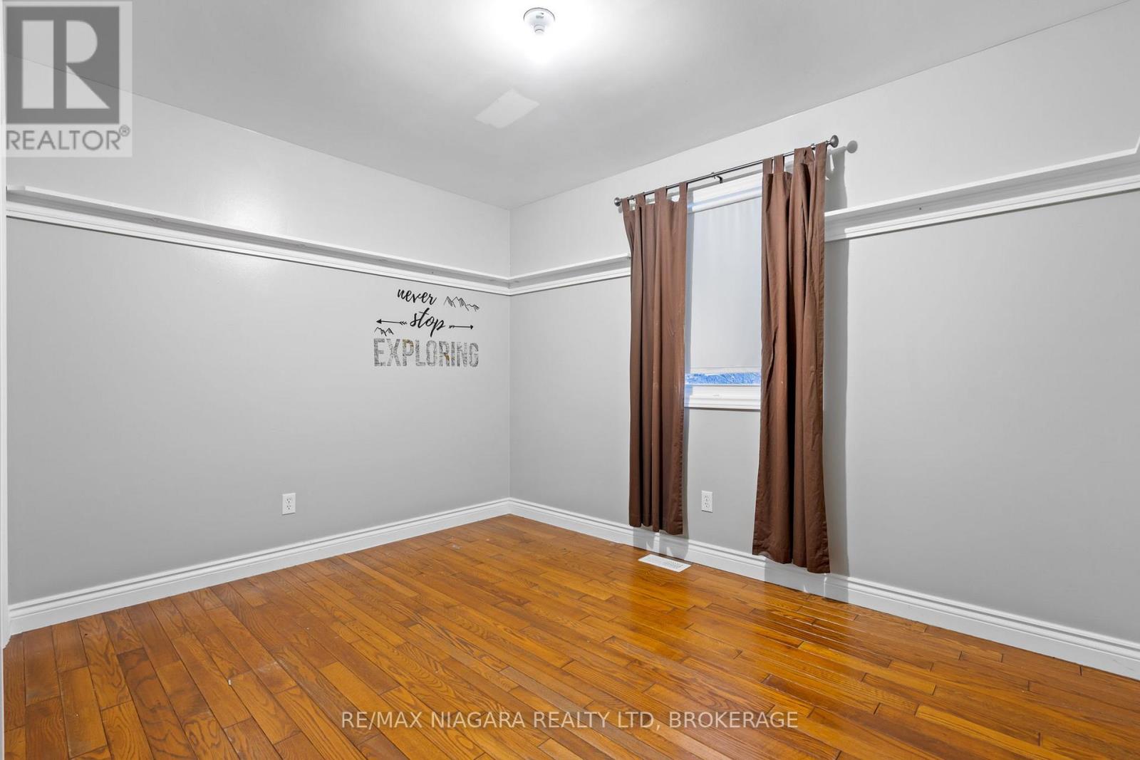 20 Tanbark Road, Niagara-On-The-Lake (107 - Glendale), Ontario  L0S 1J0 - Photo 18 - X11906996