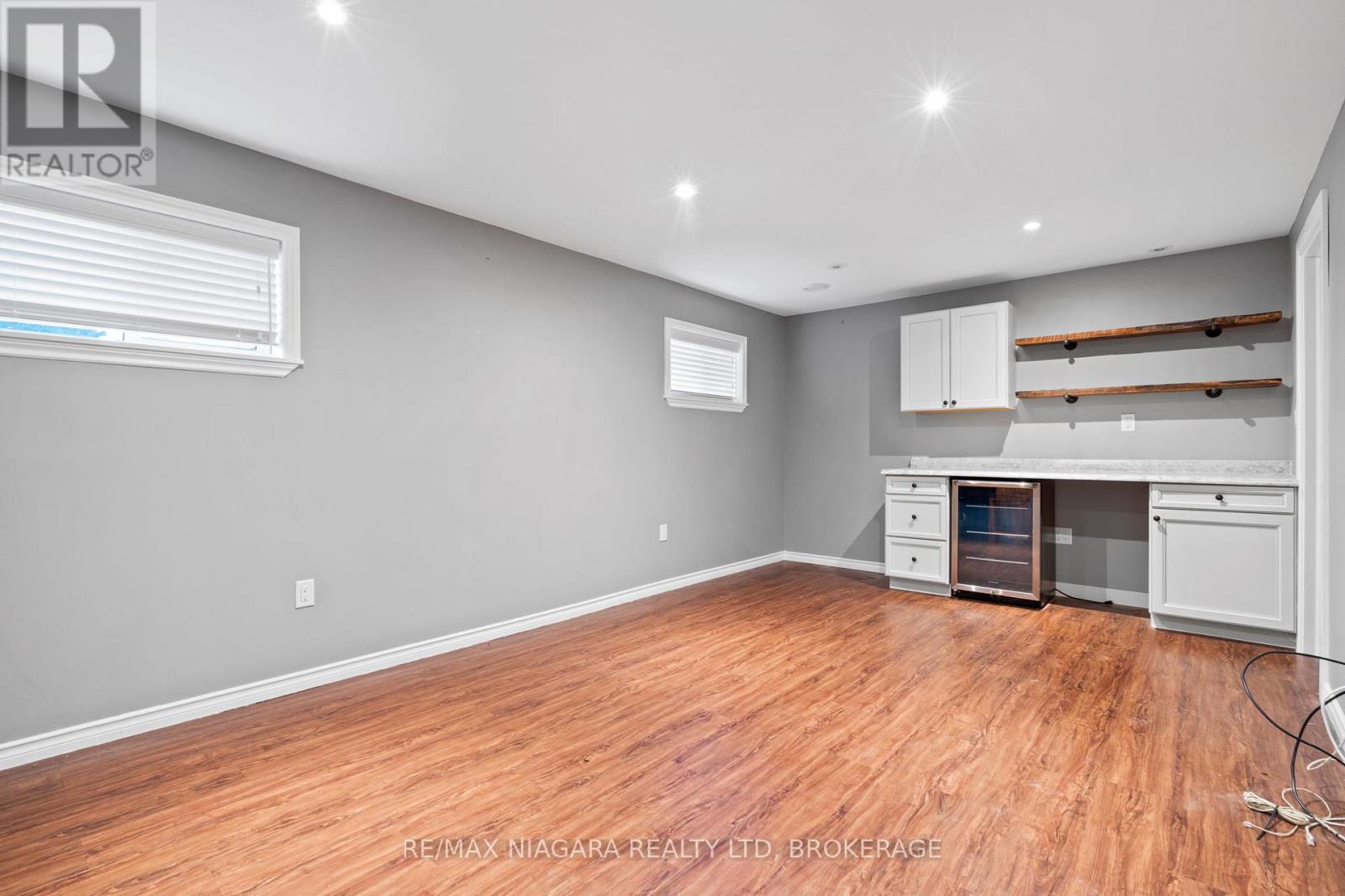 20 Tanbark Road, Niagara-On-The-Lake (107 - Glendale), Ontario  L0S 1J0 - Photo 19 - X11906996