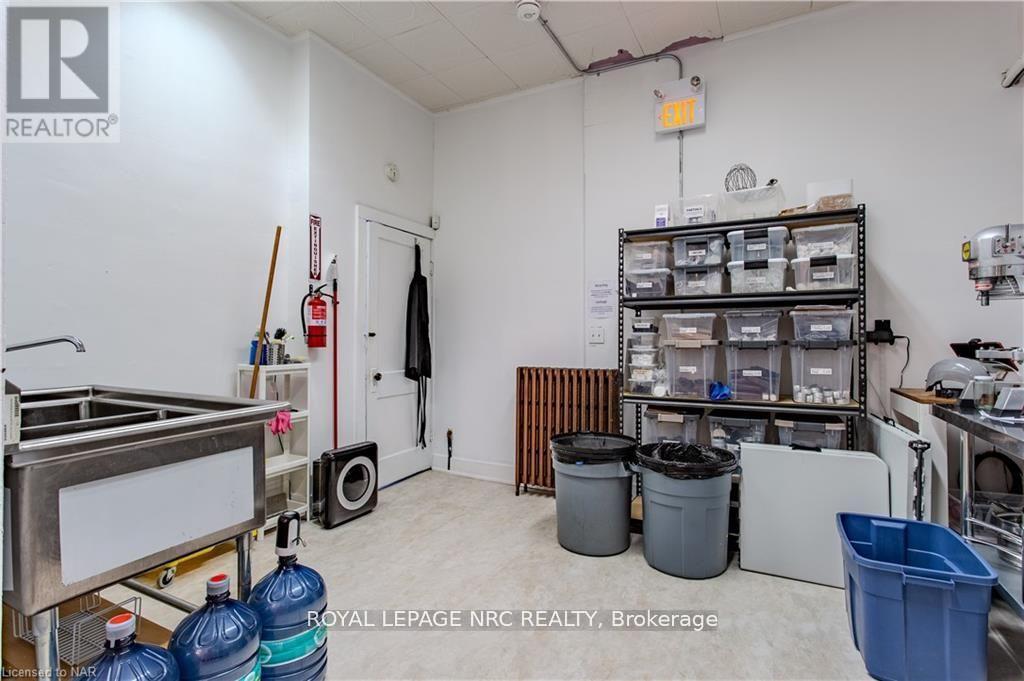 44 Jarvis Street, Fort Erie (332 - Central), Ontario  L2A 2S4 - Photo 14 - X11908786