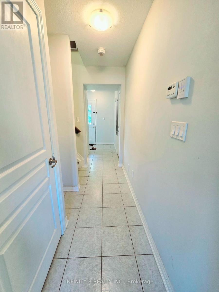 100 Roselawn Crescent, Welland (771 - Coyle Creek), Ontario  L3C 0C4 - Photo 8 - X11904944