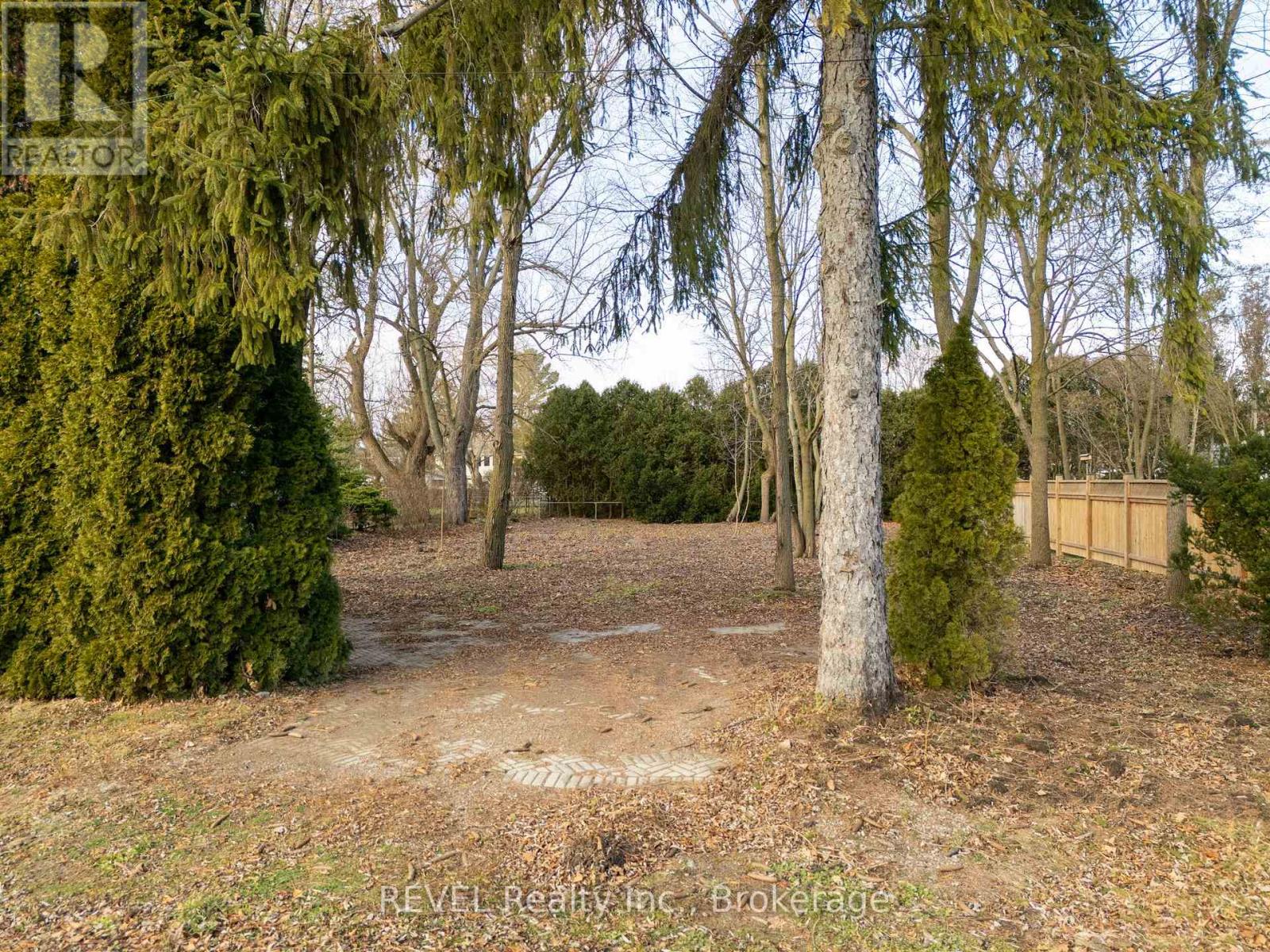 517 Gate Street, Niagara-On-The-Lake (101 - Town), Ontario  L0S 1J0 - Photo 16 - X11919800