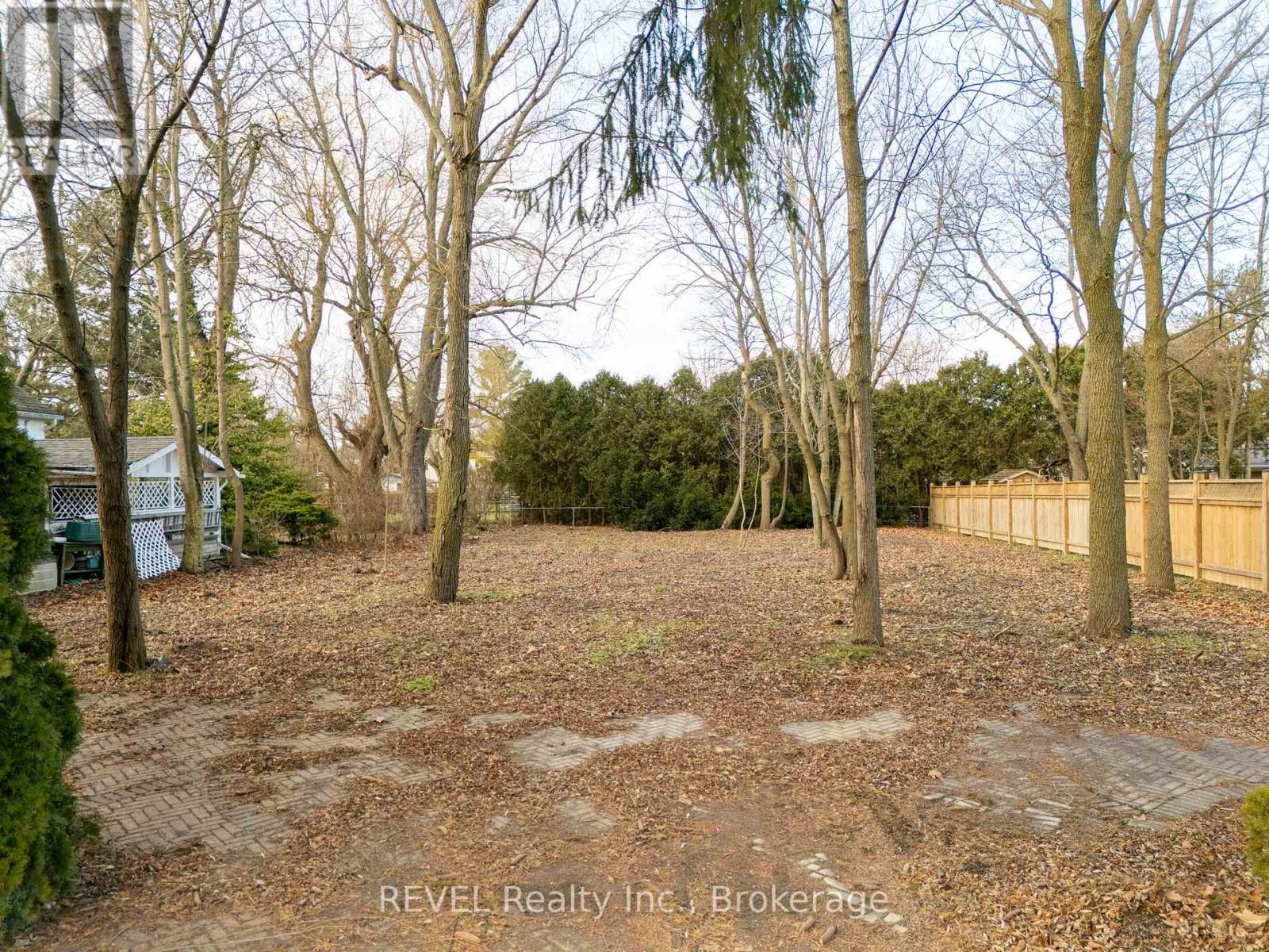 517 Gate Street, Niagara-On-The-Lake (101 - Town), Ontario  L0S 1J0 - Photo 2 - X11919800