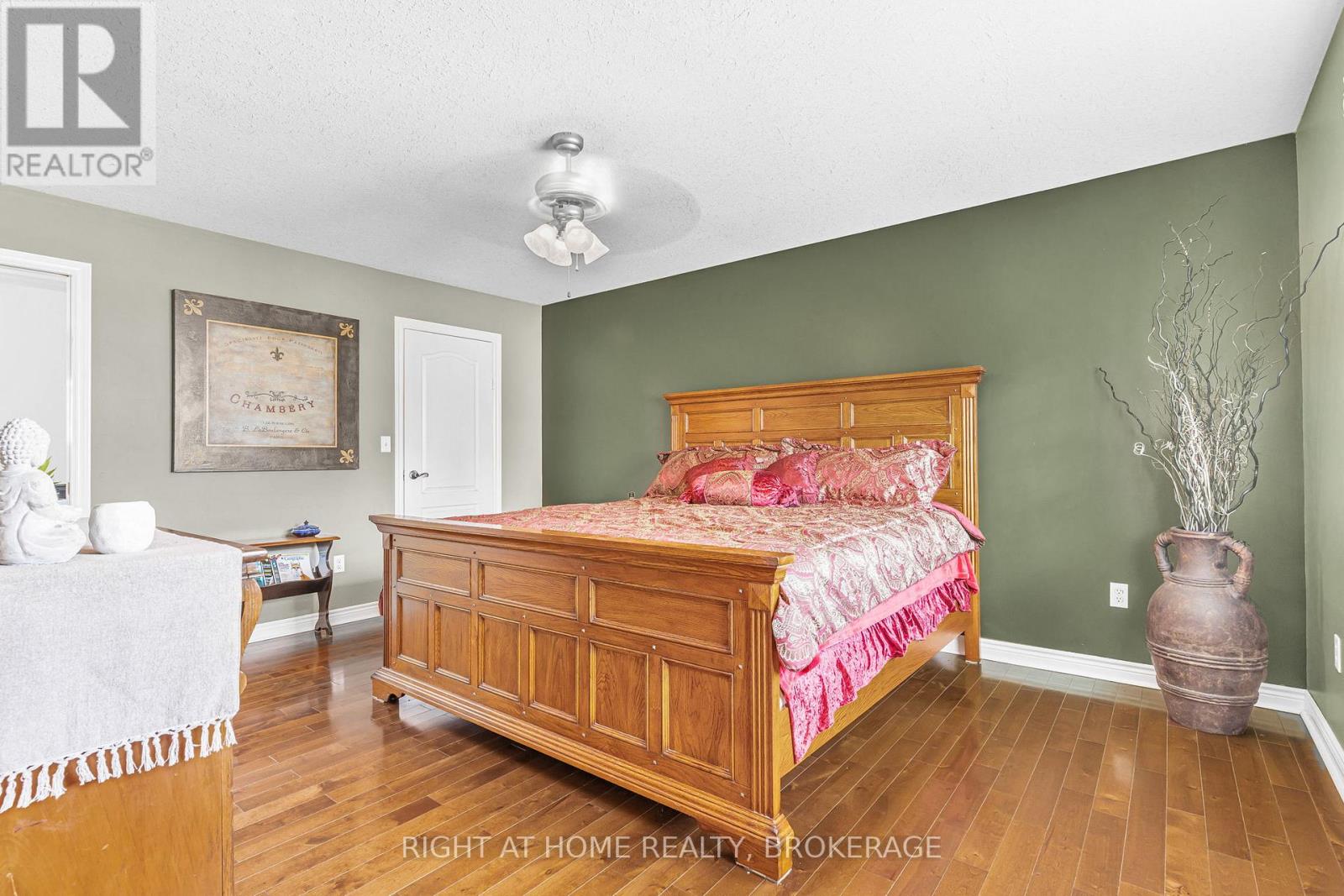 18 Topham Boulevard, Welland (N. Welland), Ontario  L3C 7E1 - Photo 16 - X11924199