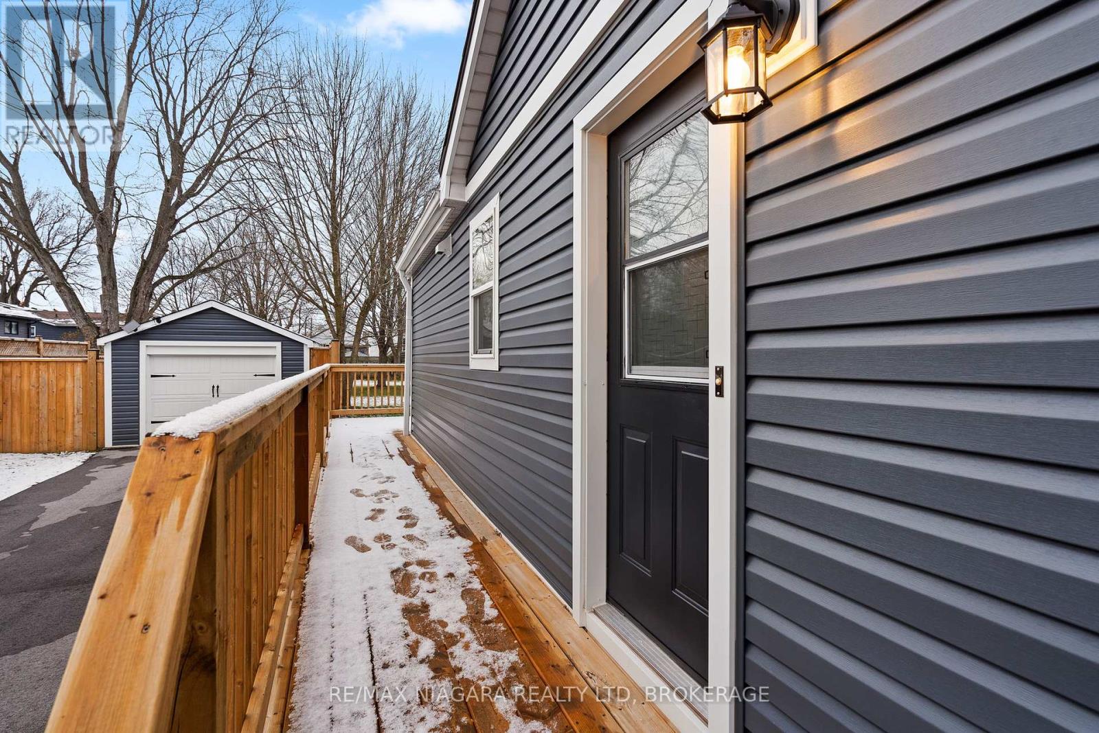 3967 Welland Street, Niagara Falls (223 - Chippawa), Ontario  L2G 6S6 - Photo 25 - X11924712