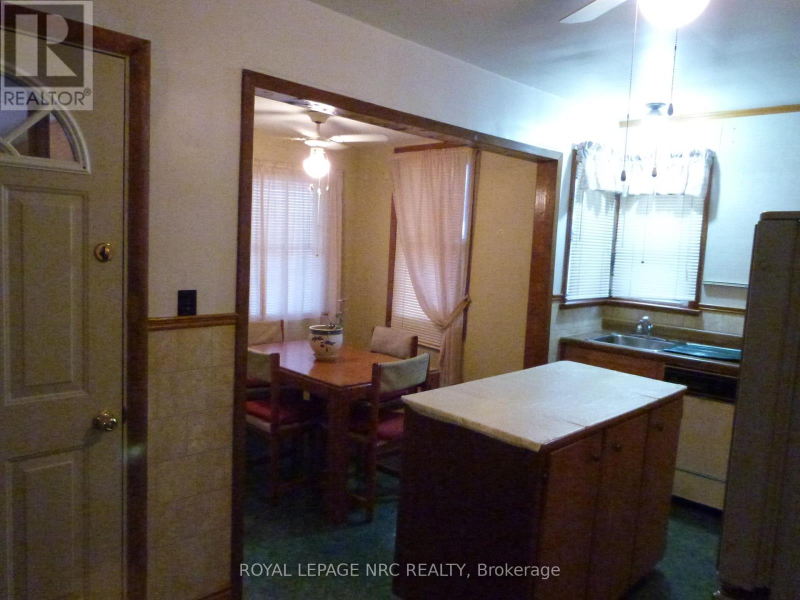5952 Dorchester Road, Niagara Falls (Dorchester), Ontario  L2G 5S9 - Photo 13 - X11925751