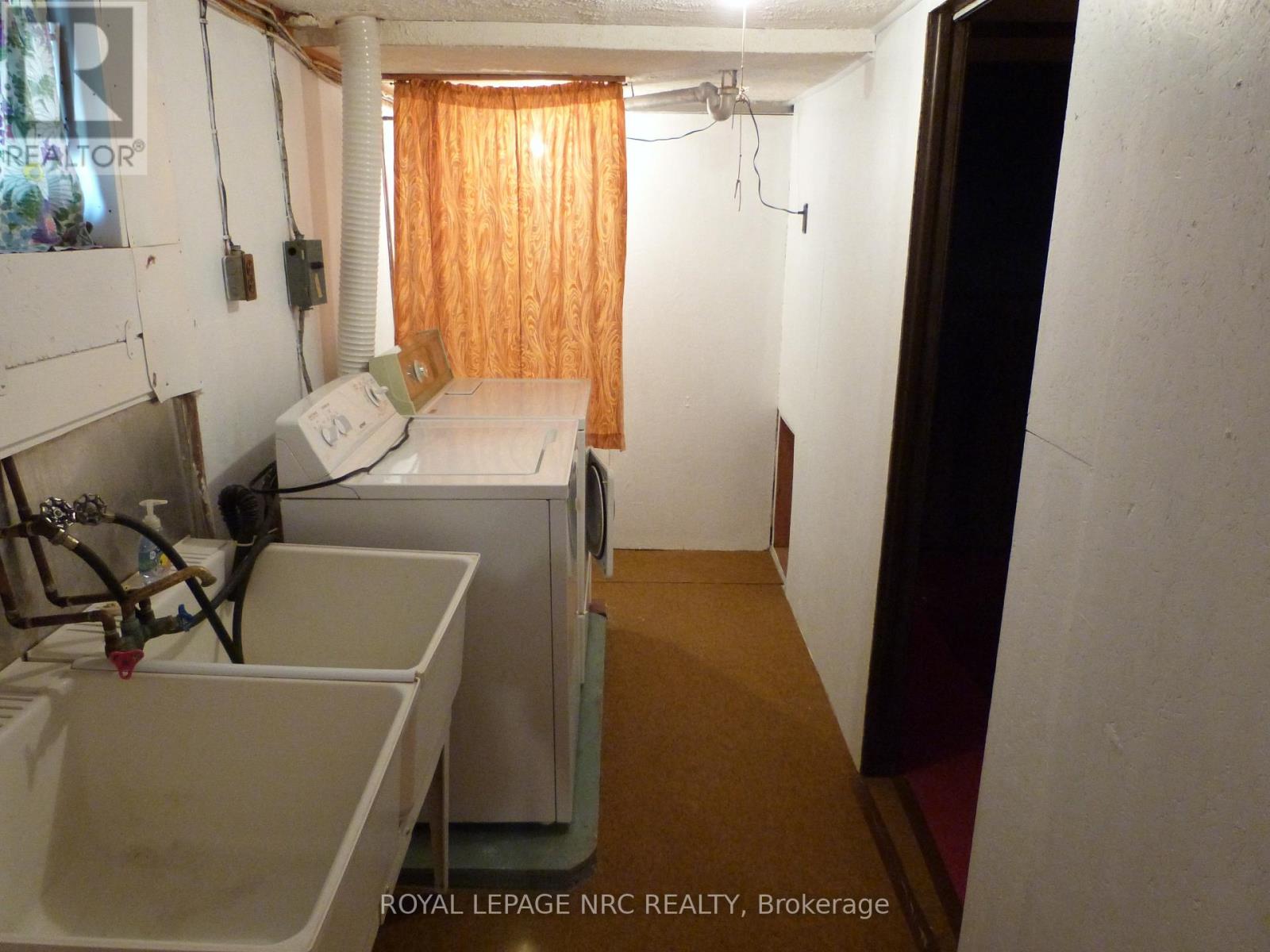 5952 Dorchester Road, Niagara Falls (Dorchester), Ontario  L2G 5S9 - Photo 20 - X11925751