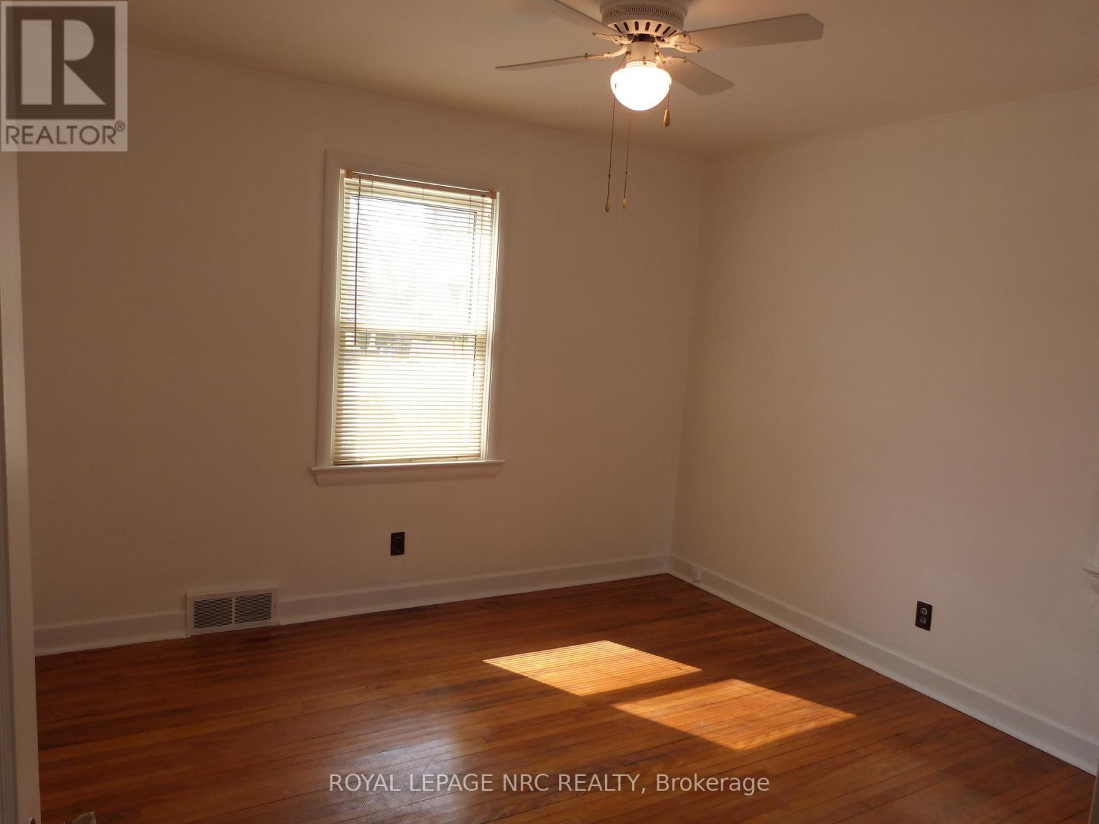 5952 Dorchester Road, Niagara Falls (Dorchester), Ontario  L2G 5S9 - Photo 23 - X11925751