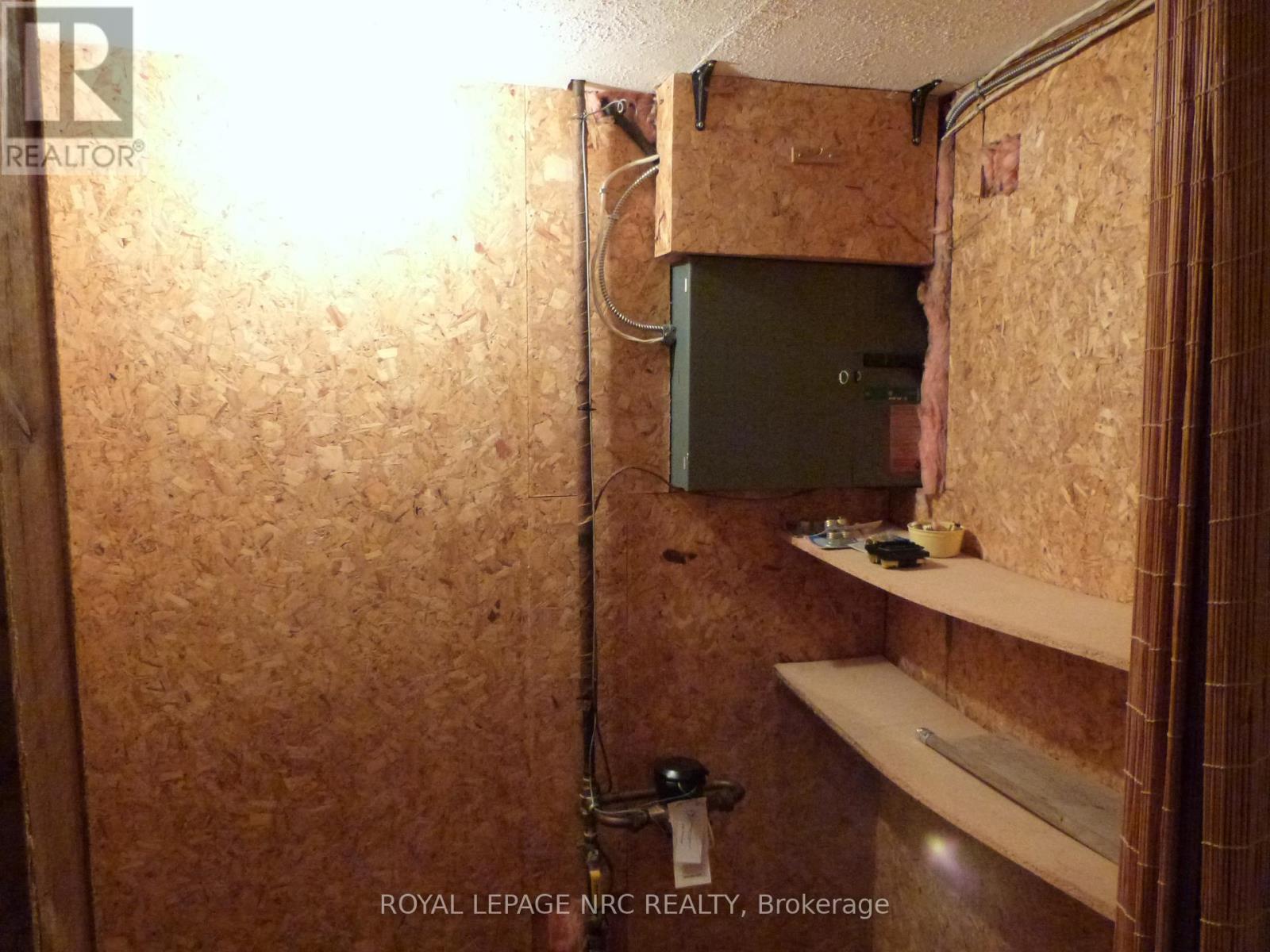 5952 Dorchester Road, Niagara Falls (Dorchester), Ontario  L2G 5S9 - Photo 24 - X11925751