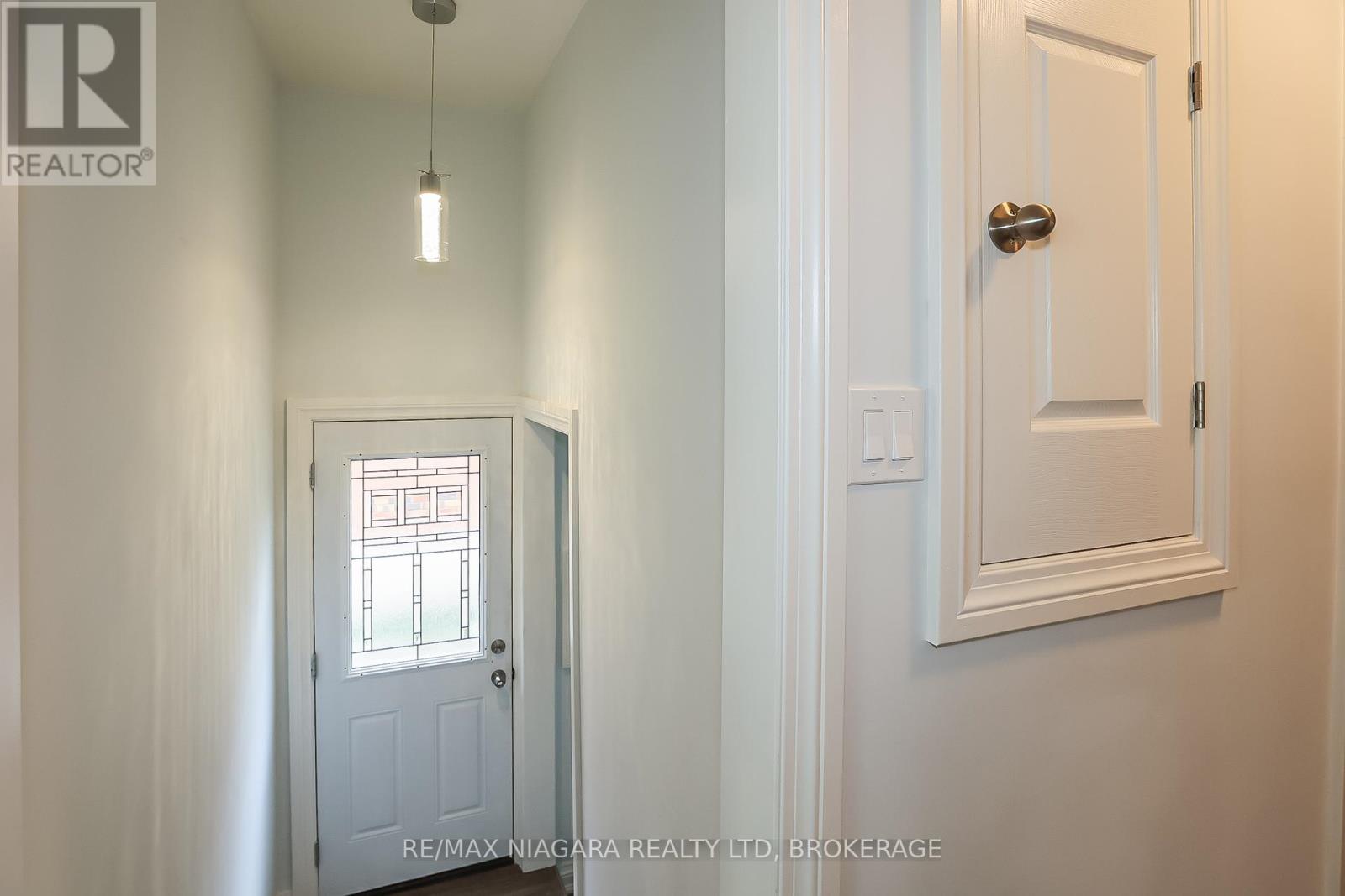 261 Vine Street, St. Catharines (446 - Fairview), Ontario  L2M 4T2 - Photo 23 - X11931503