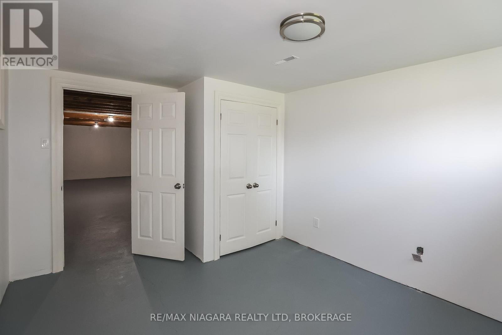 261 Vine Street, St. Catharines (446 - Fairview), Ontario  L2M 4T2 - Photo 26 - X11931503