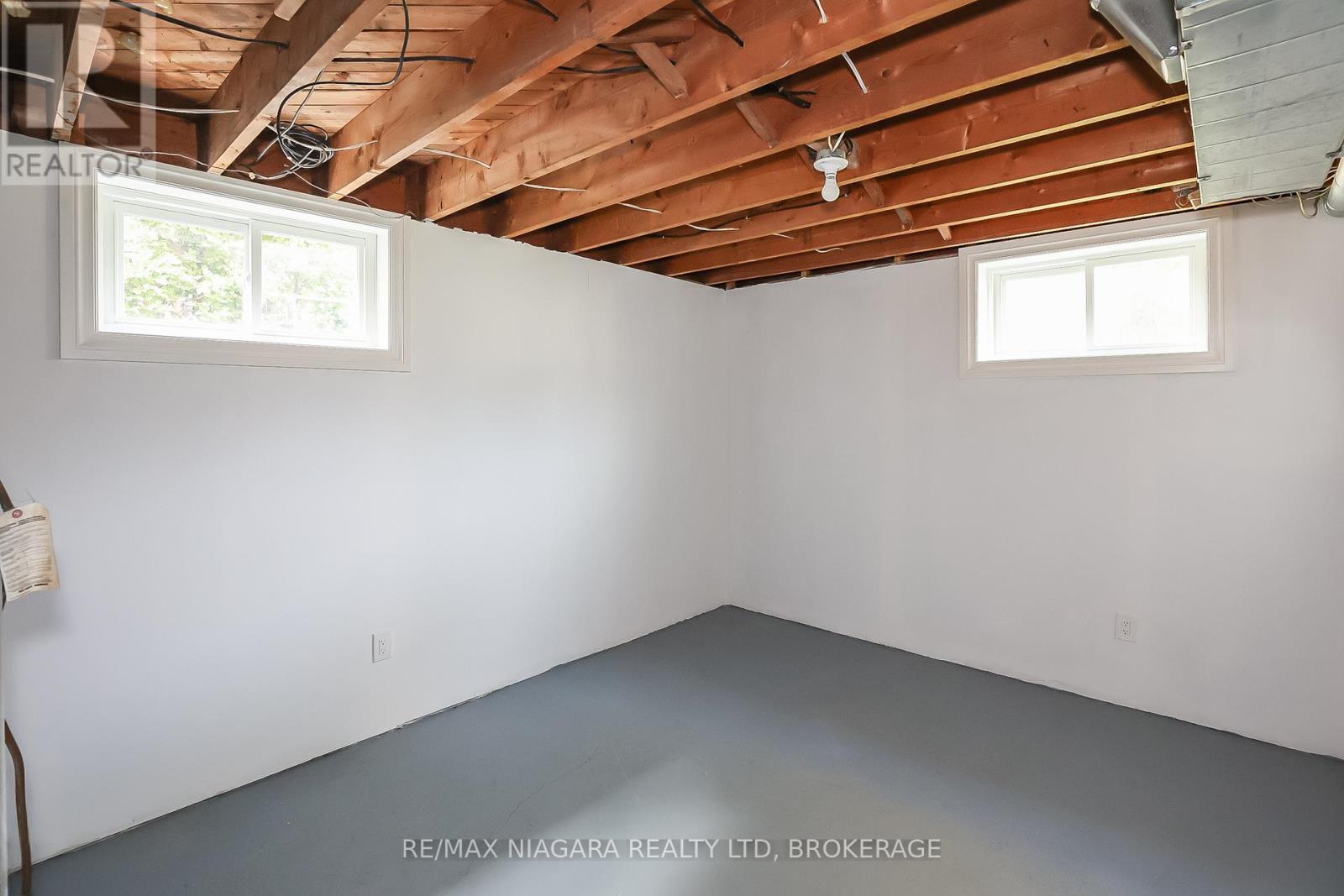 261 Vine Street, St. Catharines (446 - Fairview), Ontario  L2M 4T2 - Photo 29 - X11931503