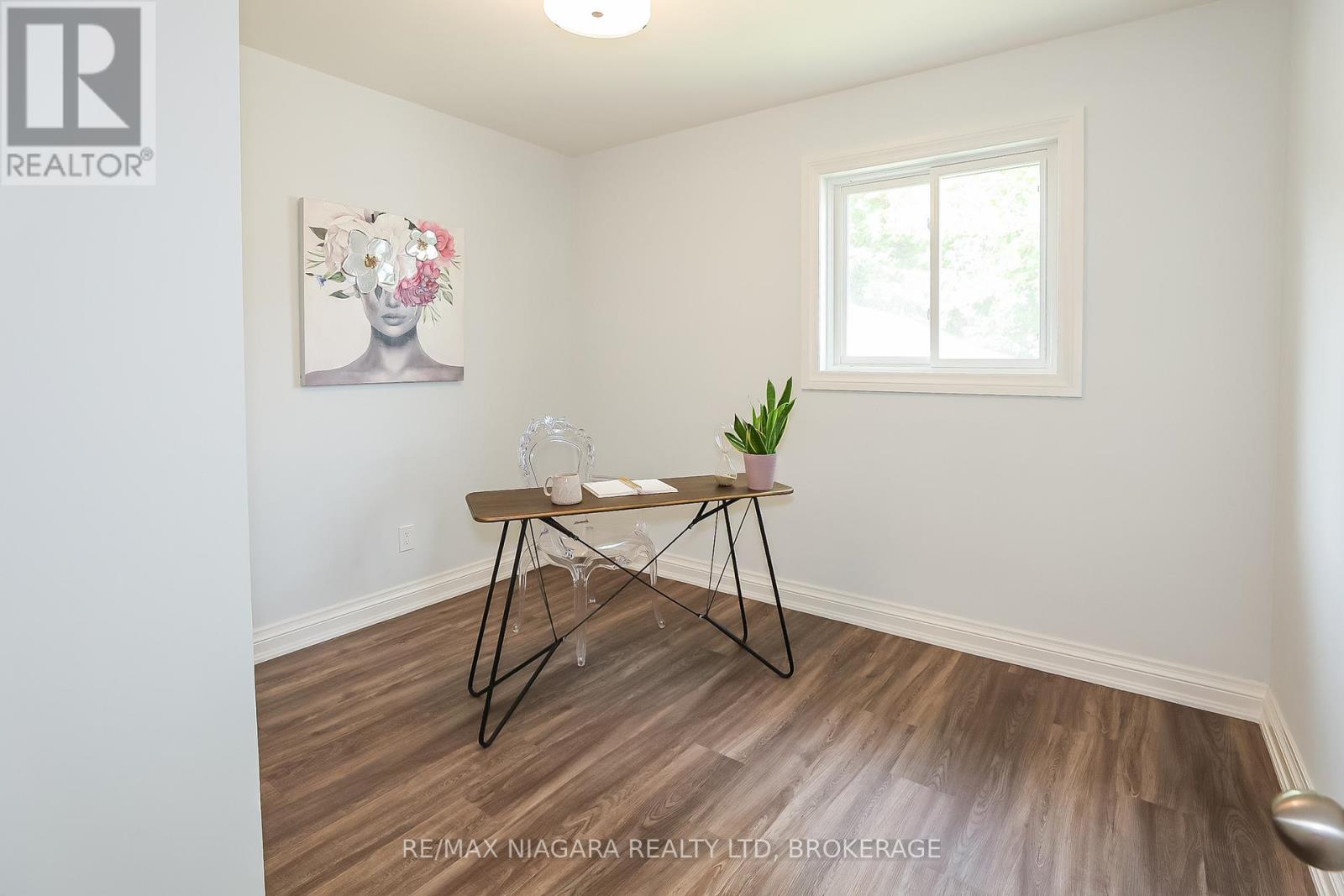 261 Vine Street, St. Catharines (446 - Fairview), Ontario  L2M 4T2 - Photo 7 - X11931503