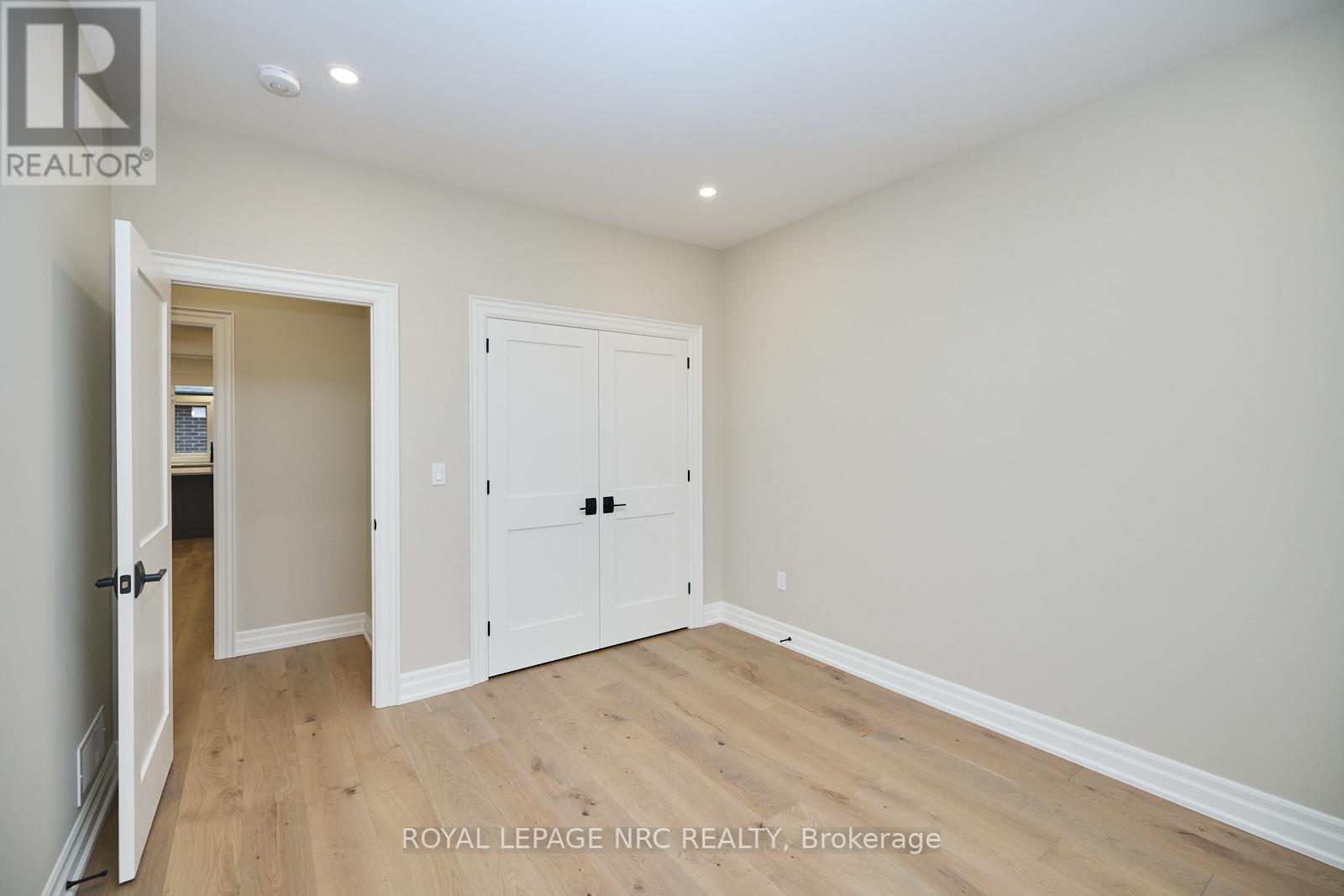 1125 Balfour Street, Pelham (664 - Fenwick), Ontario  L0S 1C0 - Photo 12 - X11934783