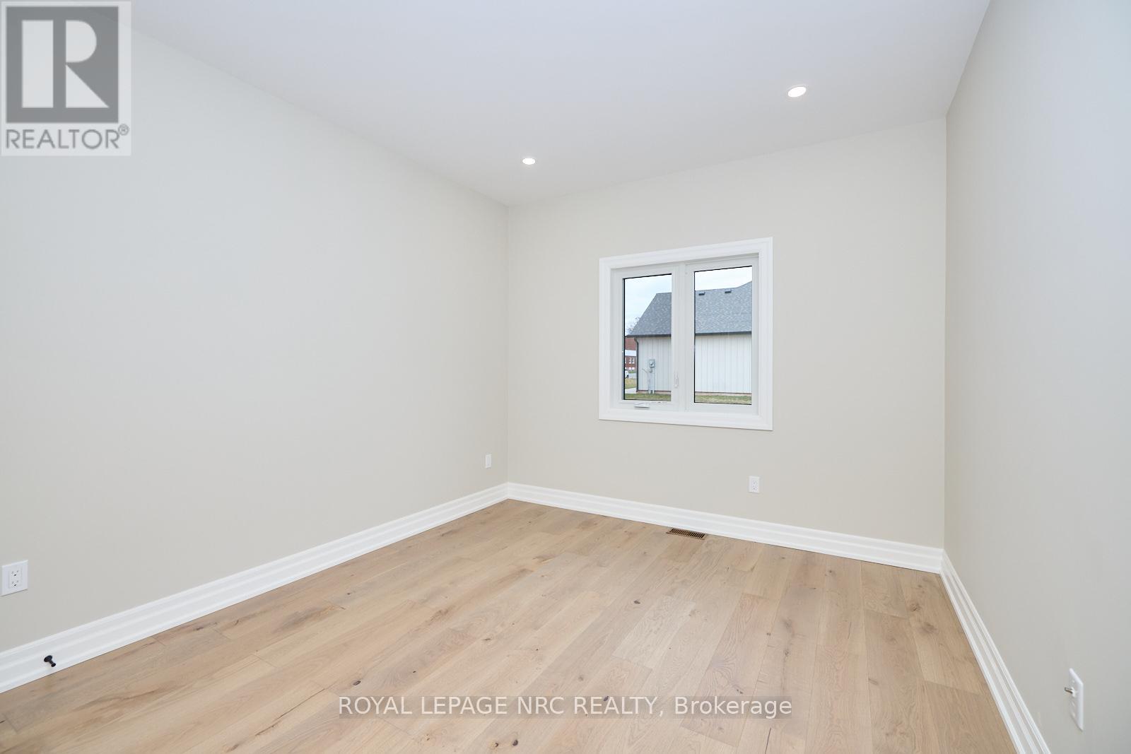 1125 Balfour Street, Pelham (664 - Fenwick), Ontario  L0S 1C0 - Photo 33 - X11934783