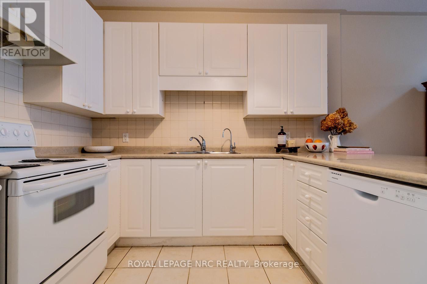 192 Willowlanding Court, Welland (767 - N. Welland), Ontario  L3C 7L8 - Photo 10 - X11936160