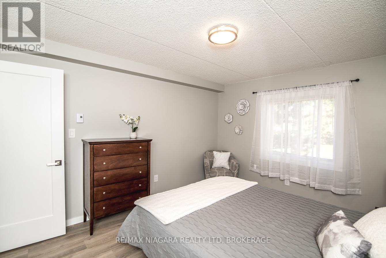 218 - 72 Main Street E, Port Colborne (873 - Bethel), Ontario  L3K 5Z8 - Photo 8 - X11941581