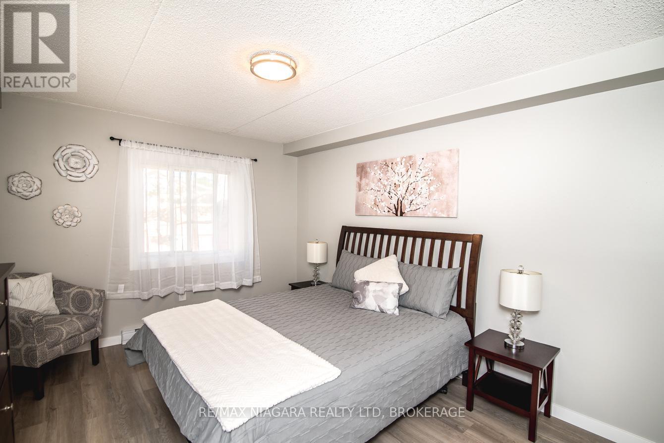 218 - 72 Main Street E, Port Colborne (873 - Bethel), Ontario  L3K 5Z8 - Photo 9 - X11941581