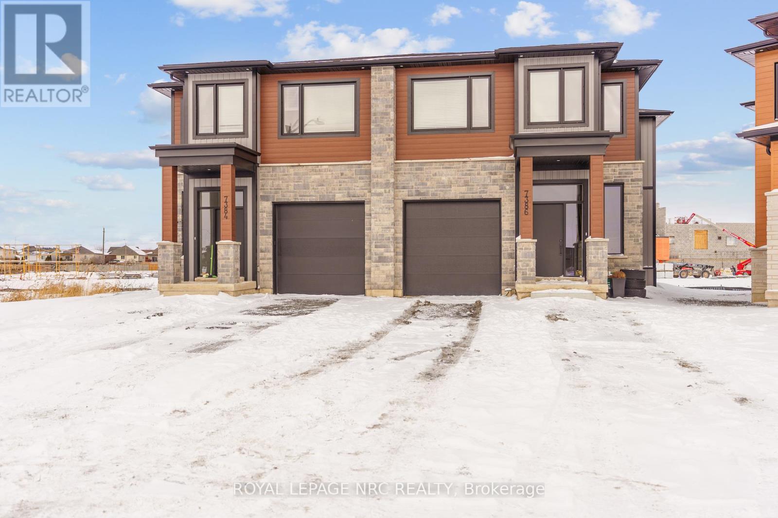 7384 Splendour Drive, Niagara Falls (222 - Brown), Ontario  L2H 3V8 - Photo 3 - X11943201