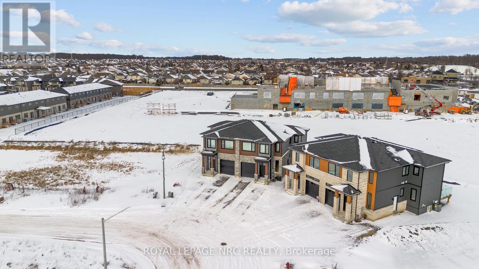 7384 Splendour Drive, Niagara Falls (222 - Brown), Ontario  L2H 3V8 - Photo 38 - X11943201
