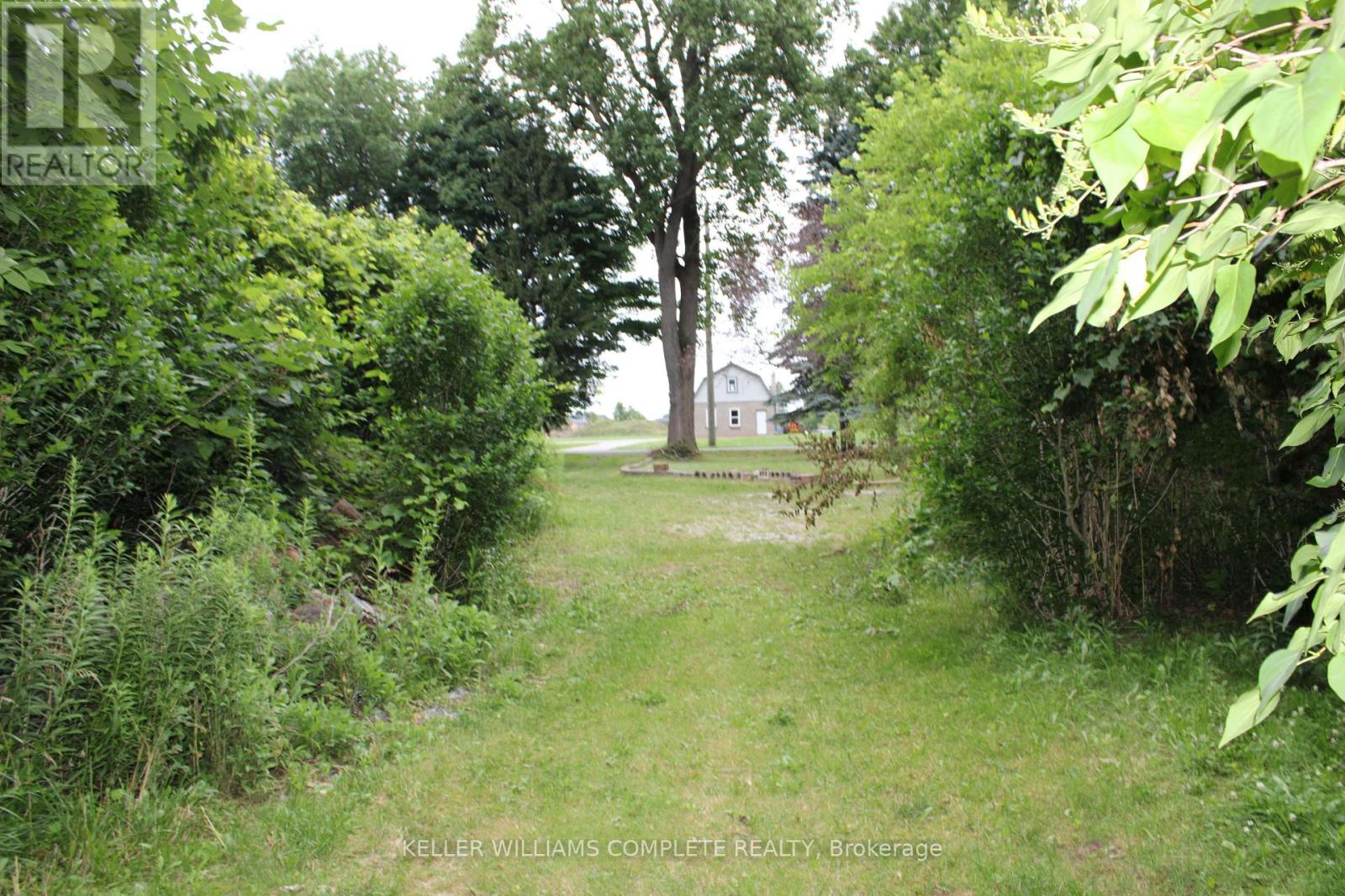 148 Merritt Road, Pelham (662 - Fonthill), Ontario  L3B 5N5 - Photo 2 - X11943940